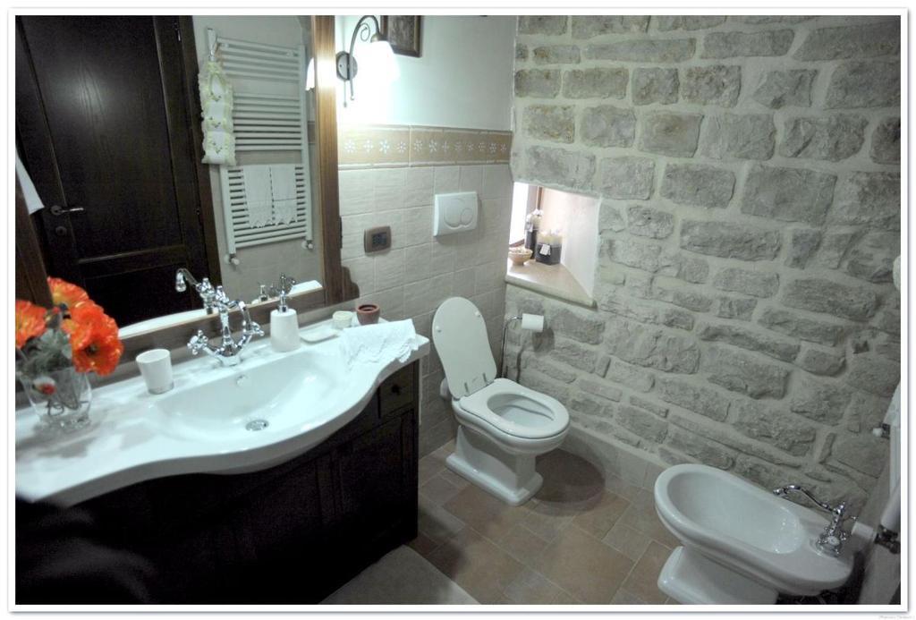 B&B San Paterniano Cingoli Værelse billede