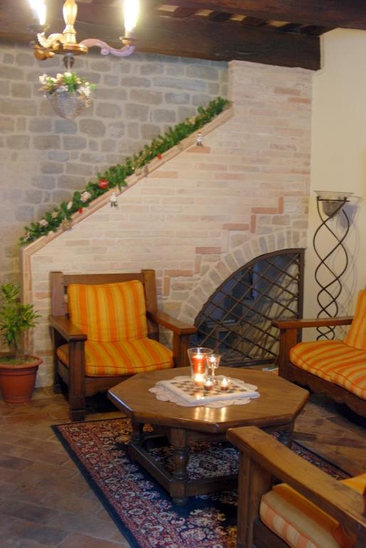 B&B San Paterniano Cingoli Eksteriør billede