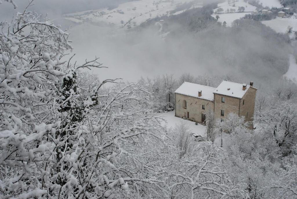 B&B San Paterniano Cingoli Eksteriør billede